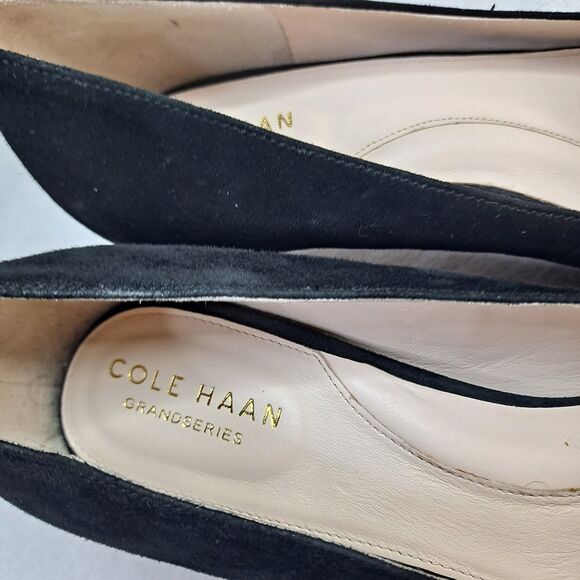 Cole Haan Suede Heels Women's Size 9.5B Black Kitten Heel Pointed Toe Pumps - Picture 7 of 10